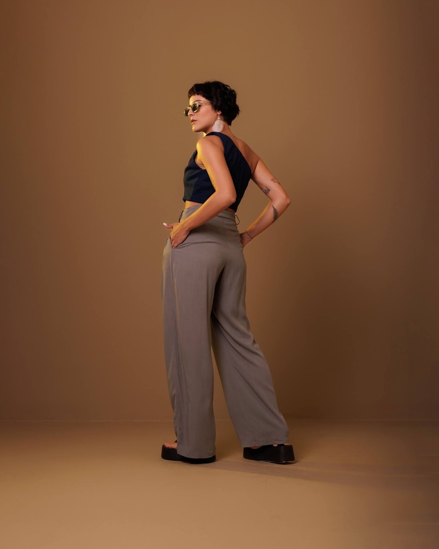 pump-maio-812-copy-2_Original.jpeg Pantalona Grafite - Imagem 3