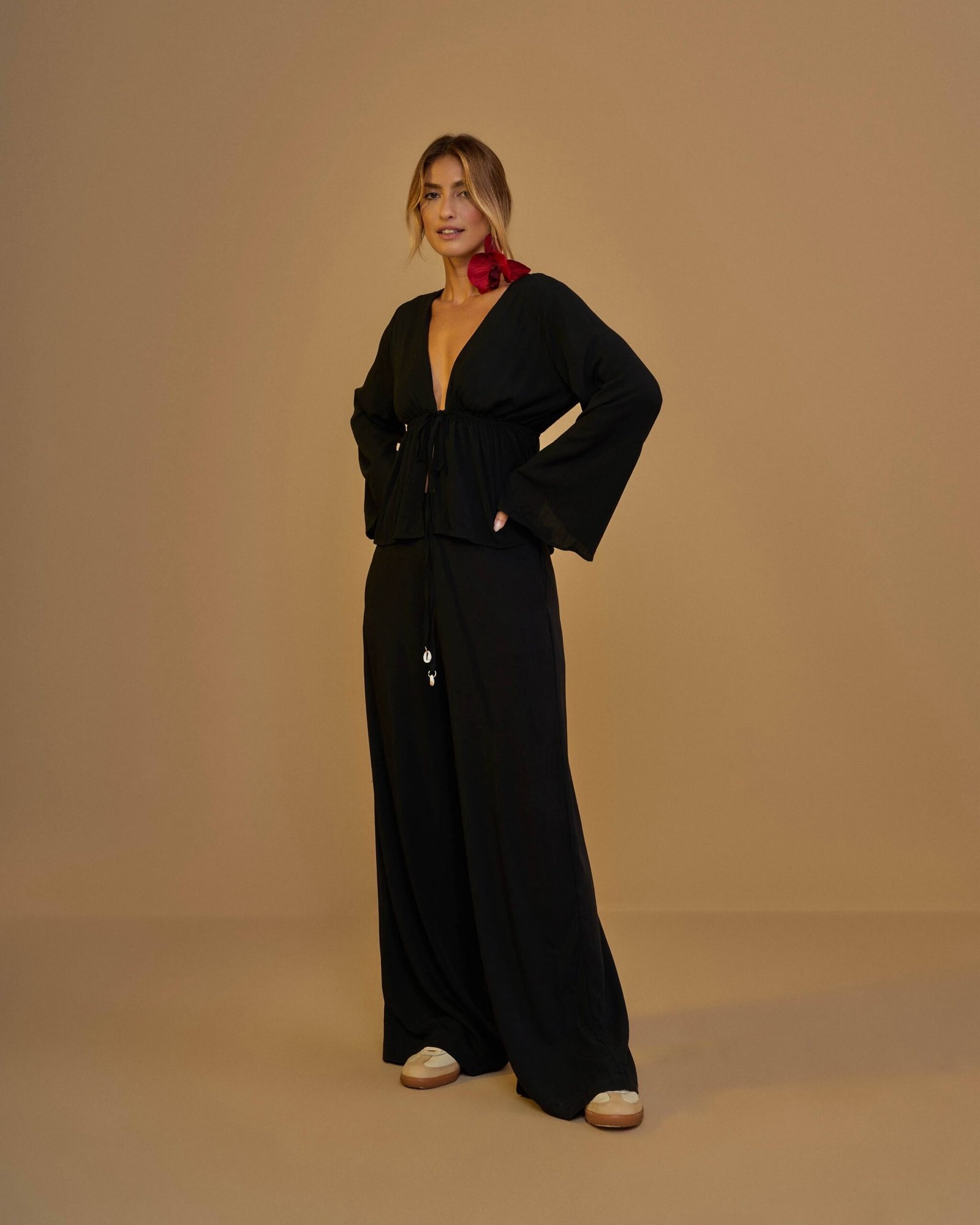 pump-03-de-maio-de-2024-0386_original Pantalona Jade Preta - Imagem 1