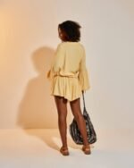 Bata Manga Longa Betina Manteiga - Imagem 3