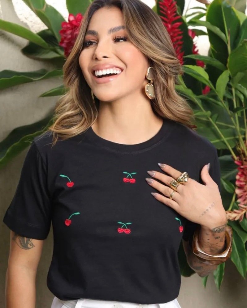 img_0619 T-SHIRT CEREJAS PRETO - Imagem 2